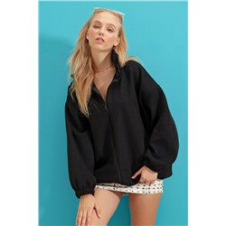 Trend Alaçatı Stili Kadın Siyah Dik Yaka Fermuarlı Polar Sweatshirt ALC-X9273