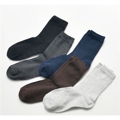 Набор мужских носков UN*IQLO в коробке (набор 5 шт)