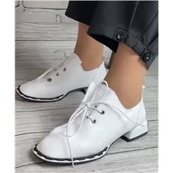 Туфли белые (8 пар любых размеров)