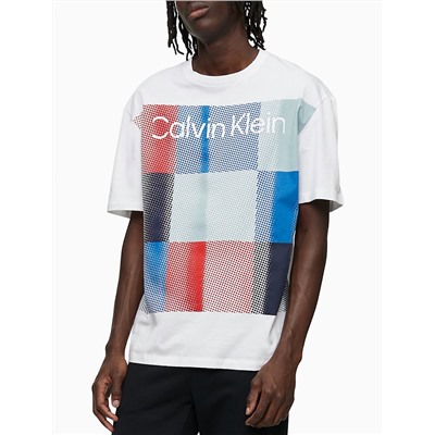 Pixelated Graphic Logo T-Shirt