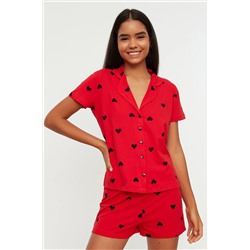TRENDYOLMİLLA Kırmızı Kalp Desenli Pamuklu Gömlek-Şort Örme Pijama Takımı THMSS21PT0756