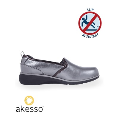 Akesso VersaLite Slip On Nursing Shoe