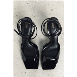 FAUX PATENT HIGH-HEEL SANDALS