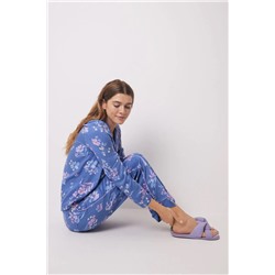 Pijama camisero soft touch azul flores