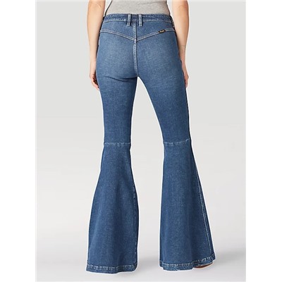 The Wrangler Retro® Premium Jean: WOMEN'S HIGH RISE TRUMPET FLARE IN VICTORIA