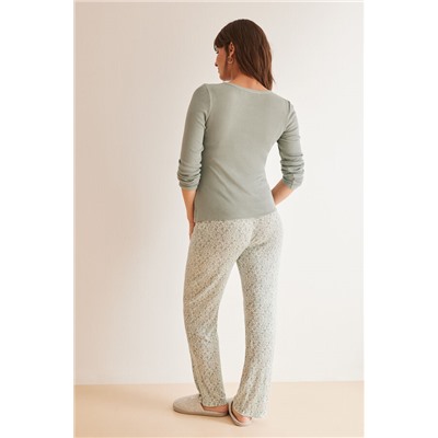 Pijama largo "maternity" flores verde