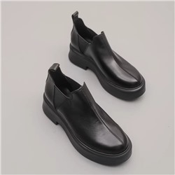 Внешняя торговля. Универсальные оригинальные кожаные демисезонные ботинки на толстой подошве в стиле Martin. The Ro*w.