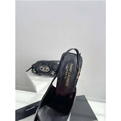 Y*SL 💜- шикарные туфли на шпильке из лакированной кожи   Высота каблука: 10,5 см.  Материал: натуральна кожа