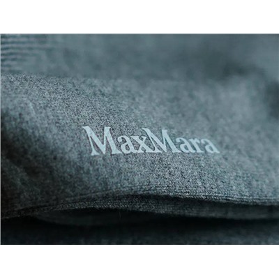 🧦 вот это находка , женские носки из смесовой шерсти MaxMar*a 🔥 экспорт в Италию 🇮🇹дышащие , впитывающие пот, антибактериальные и дезодорирующие .. цена за упаковку в Меге около 7000🙈