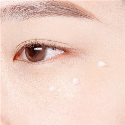 Омолаживающий Крем для кожи вокруг глаз Innisfree Wrinkle Science Eye Cream 30ml
